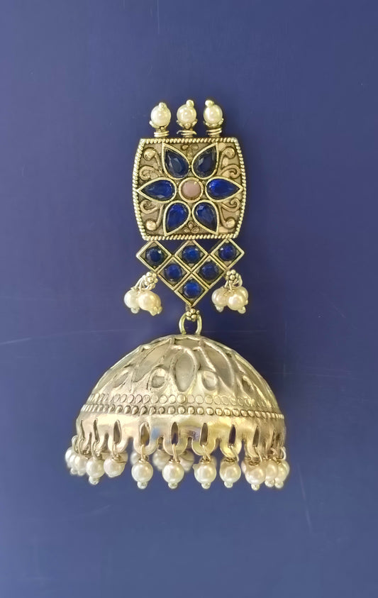 Rainy Pearl Jhumka