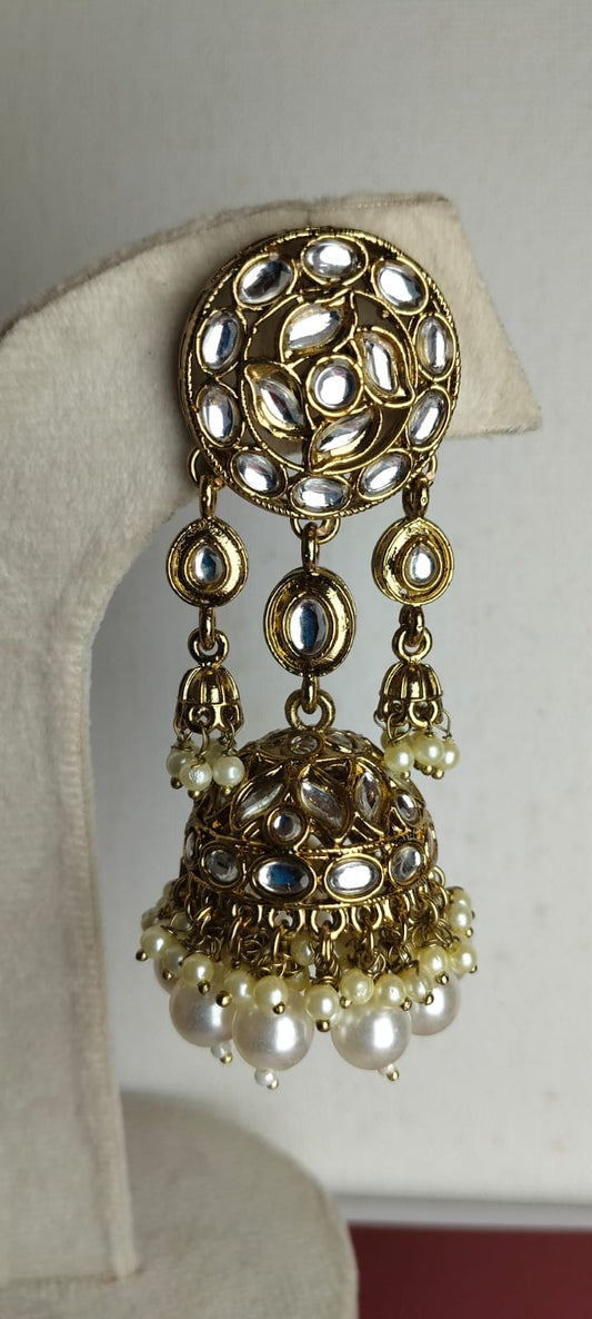 Sitara Dhaara Jhumka