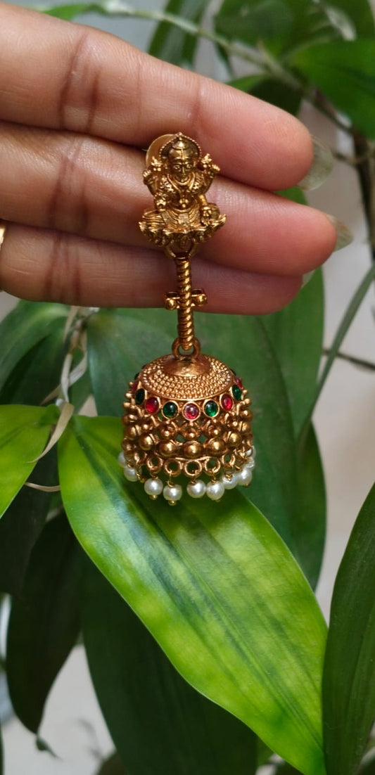 Tara Jhumka