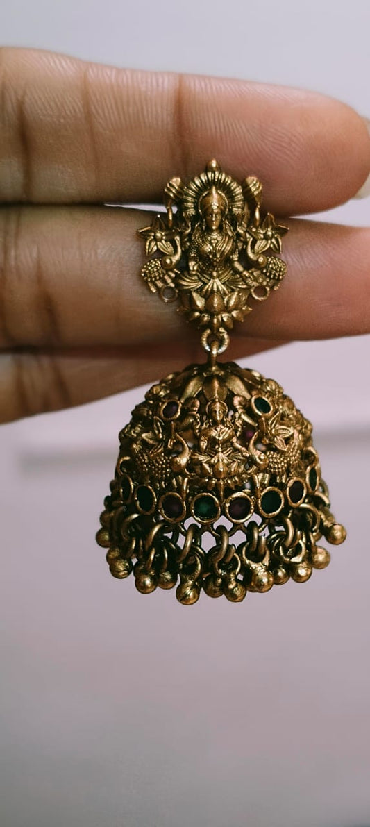 Aruvi Jhumka