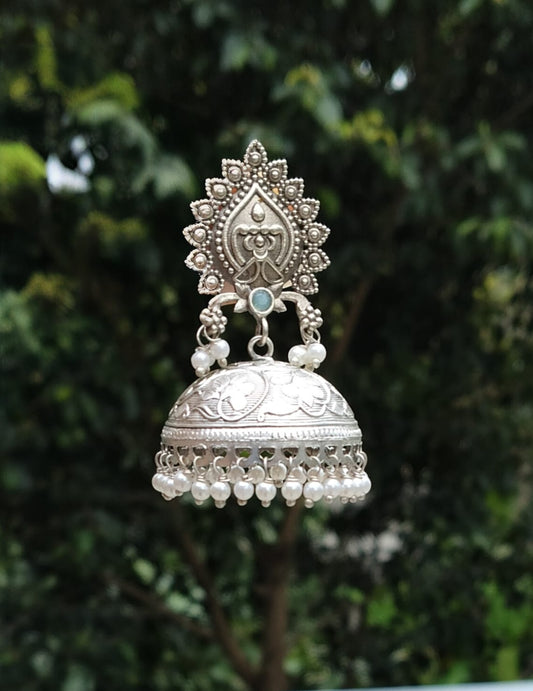 Madhuri Jhumka