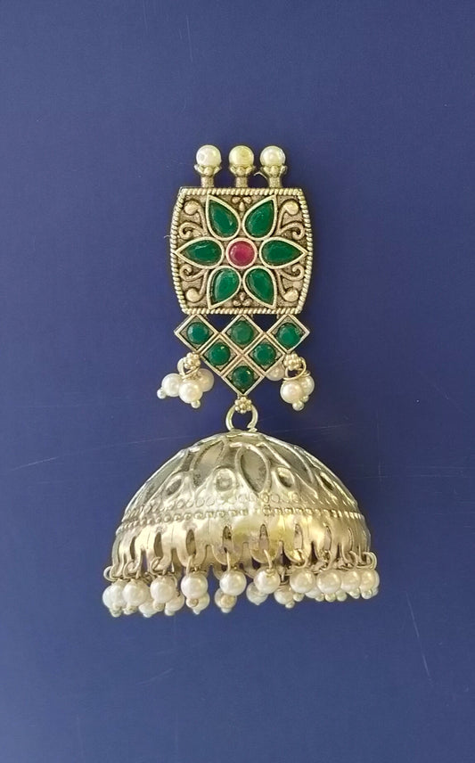 Rainy Pearl Jhumka
