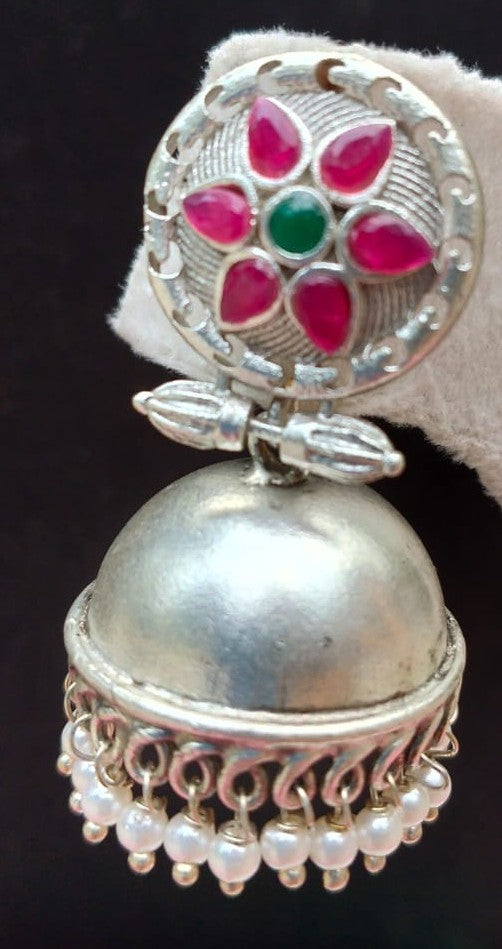 Vanvriti Petal Jhumka