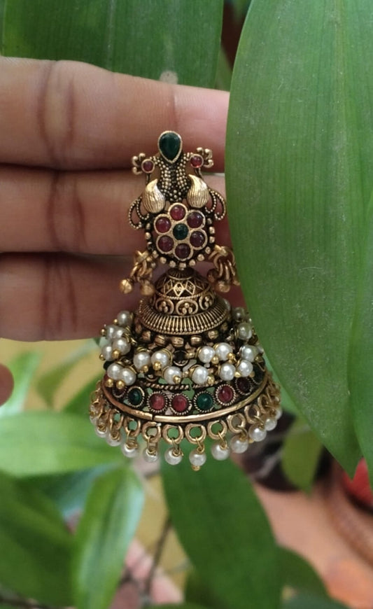 Pearl Crest Jhumka