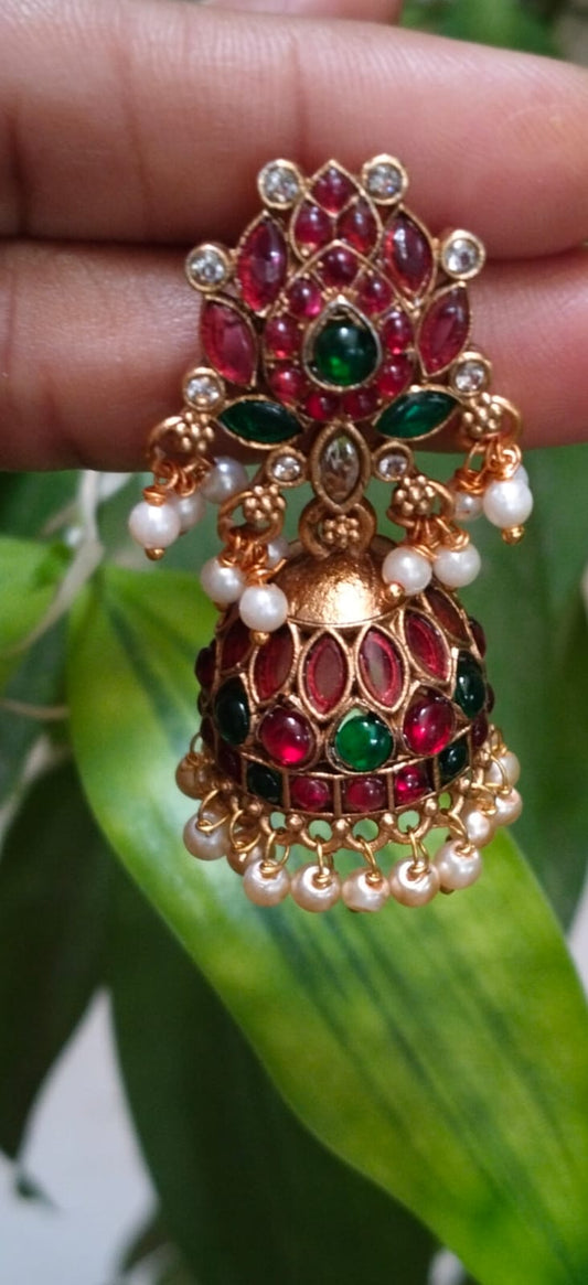 Regal Curl Jhumka