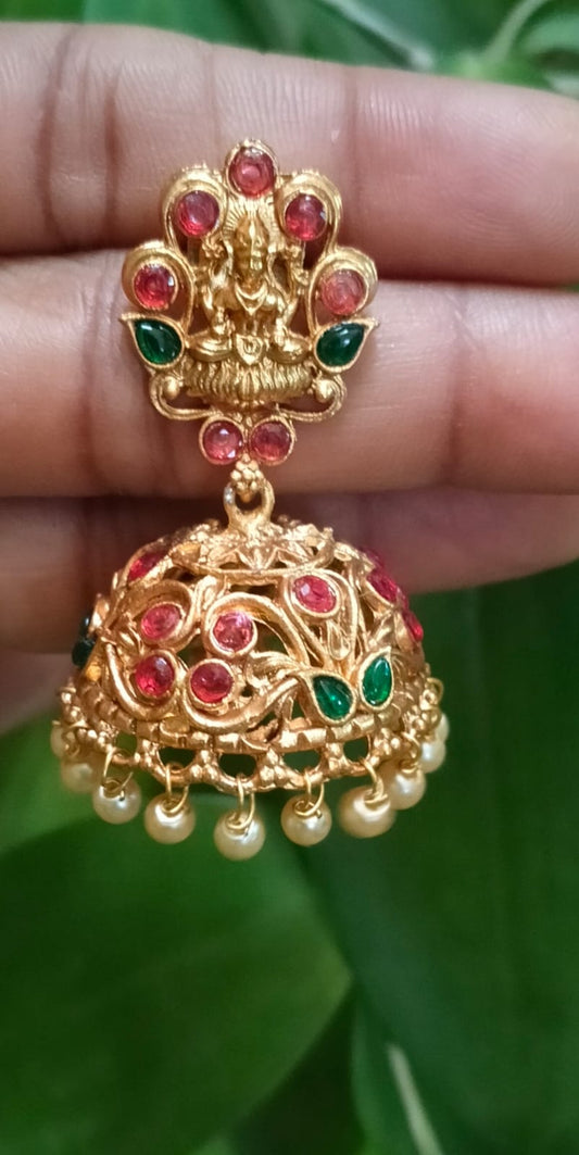 Padmika Jhumka