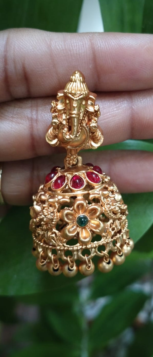 Padmika Jhumka